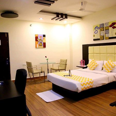 היידראבד Ksr Park Hotel מראה חיצוני תמונה
