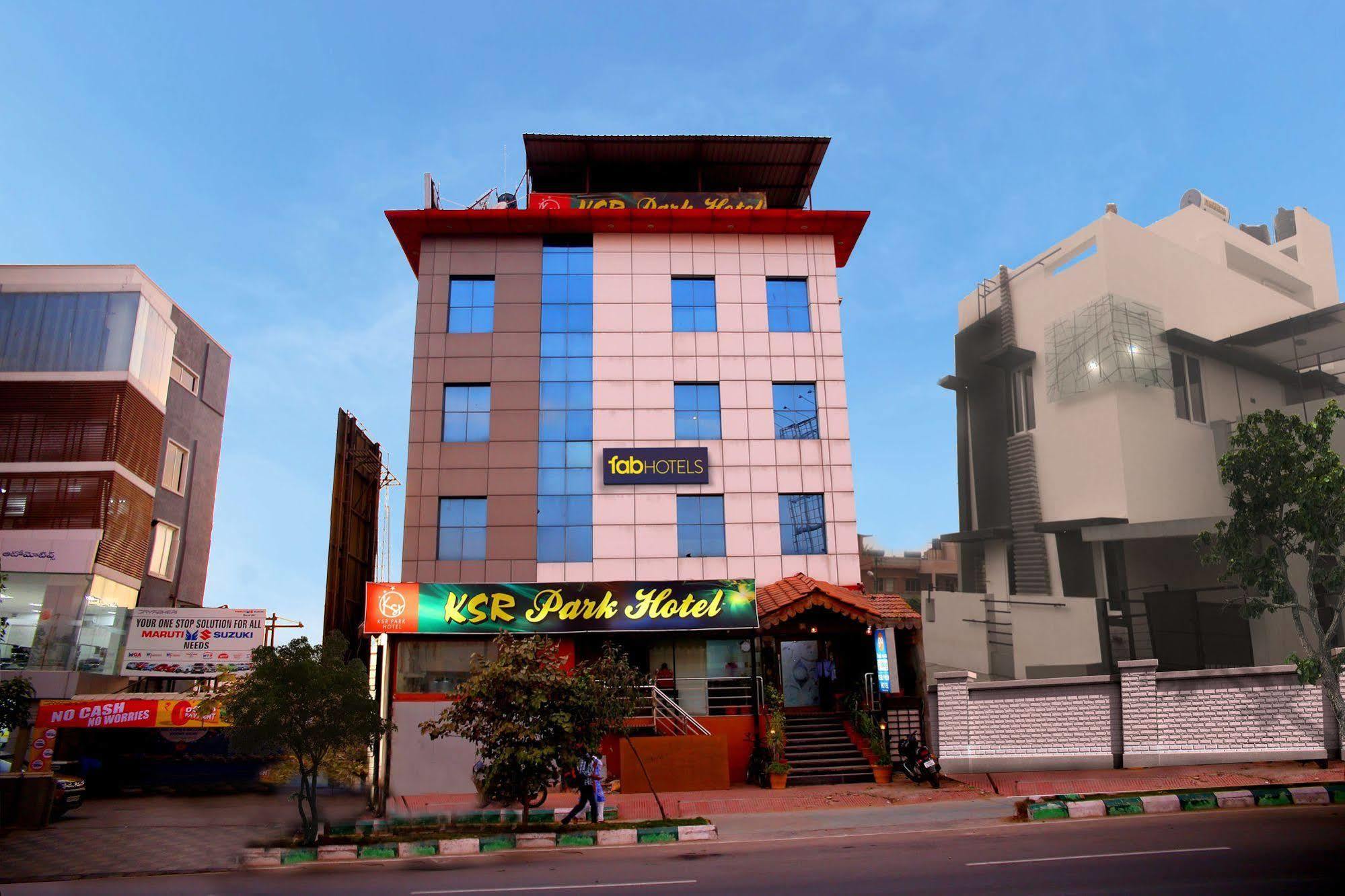 היידראבד Ksr Park Hotel מראה חיצוני תמונה